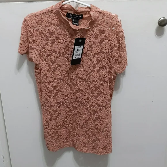 Lace t-shirt - Picture 1 of 1